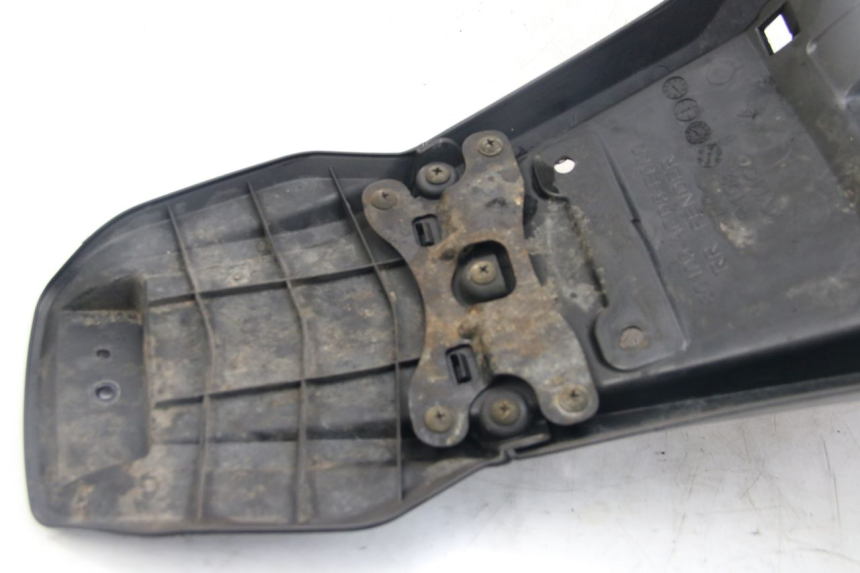 photo de BAVETTE ARRIERE KYMCO DOWNTOWN ABS 125 (2015 - 2017) - État de surface