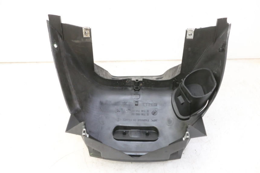 photo de BAVETTE ARRIERE PEUGEOT ELYSTAR 50 (2002 - 2014) - Autre angle de vue