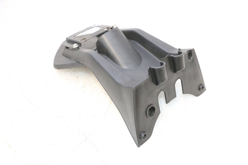 photo de BAVETTE ARRIERE KEEWAY F-ACT FACT EVO 50 (2020 - 2026) - Gros plan technique