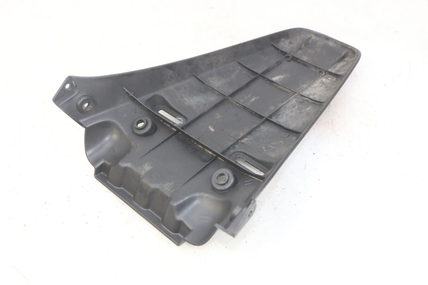 photo de BAVETTE ARRIERE SYM FIDDLE 2 50 (2008 - 2013) - Détail de la pièce