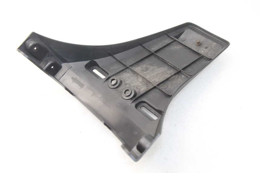 photo de BAVETTE ARRIERE SYM FIDDLE 3 III 125 (2014 - 2020) - Gros plan technique