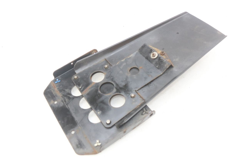 photo de BAVETTE ARRIERE YAMAHA FJR ABS 1300 (2006 - 2012) - Détail de la pièce