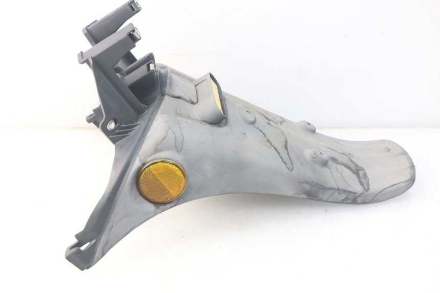 photo de BAVETTE ARRIERE PIAGGIO FLY 2T 50 (2004 - 2017) - Zoom état d’usage