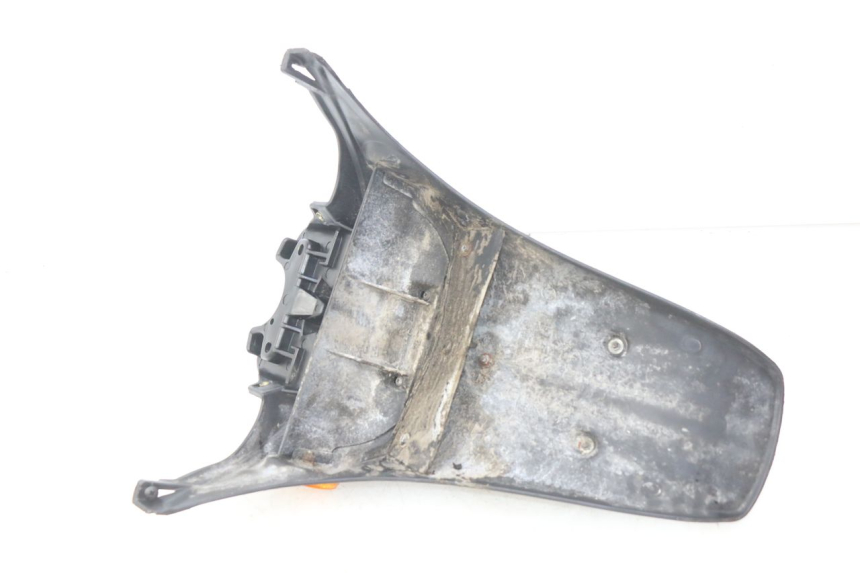 photo de BAVETTE ARRIERE PIAGGIO FLY 2T 50 (2004 - 2017) - Détail de la pièce