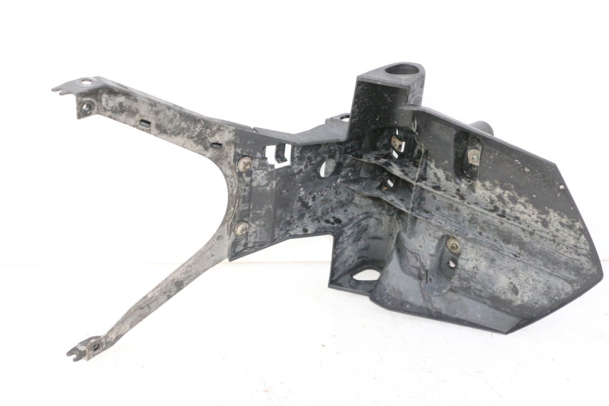 photo de BAVETTE ARRIERE YAMAHA FZ6 FAZER S2 600 (2007 - 2011) - Zoom état d’usage