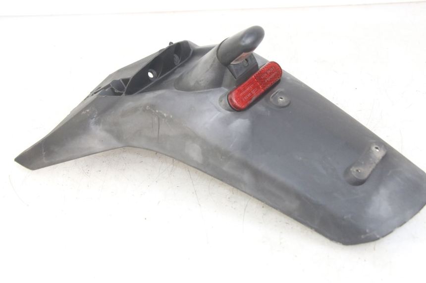 photo de BAVETTE ARRIERE PEUGEOT GEOPOLIS RS 125 (2007 - 2009) - Autre angle de vue