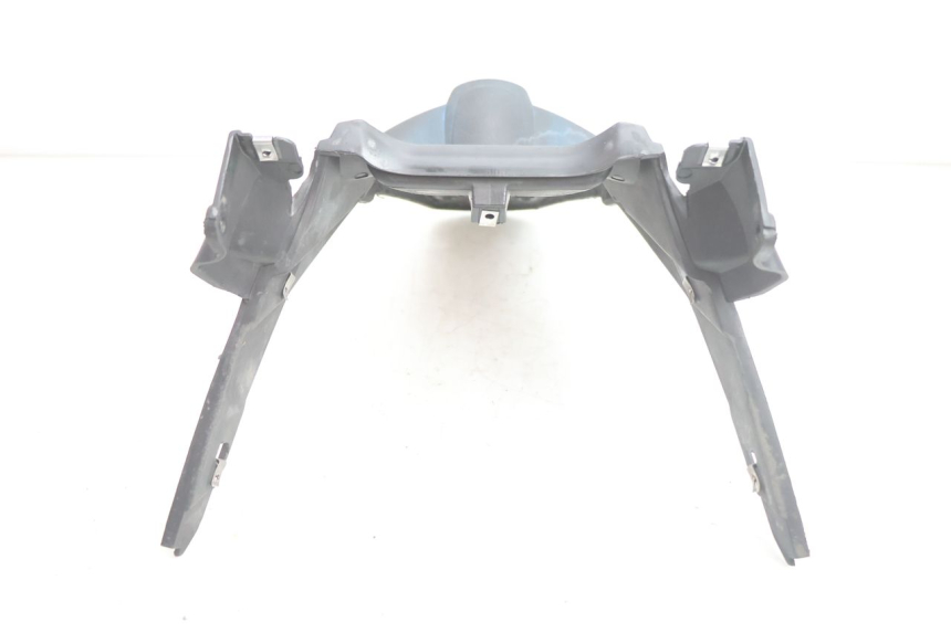 photo de BAVETTE ARRIERE GILERA GP 800 (2007 - 2013) - Détails caractéristiques