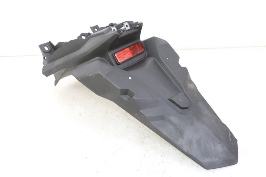 photo de BAVETTE ARRIERE HONDA FORZA 125 (2021 - 2025) - Gros plan technique