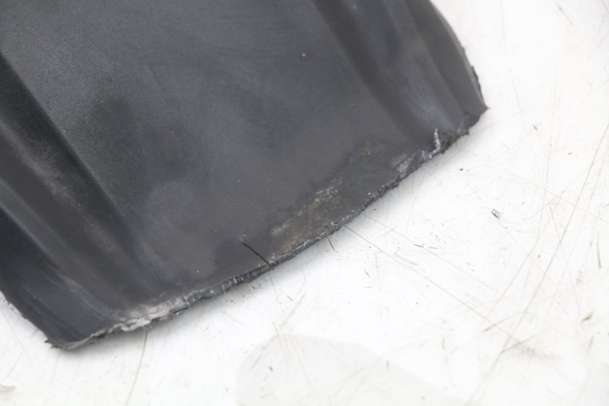 photo de BAVETTE ARRIERE HONDA PCX (JF28) 125 (2009 - 2011) - Points de fixation