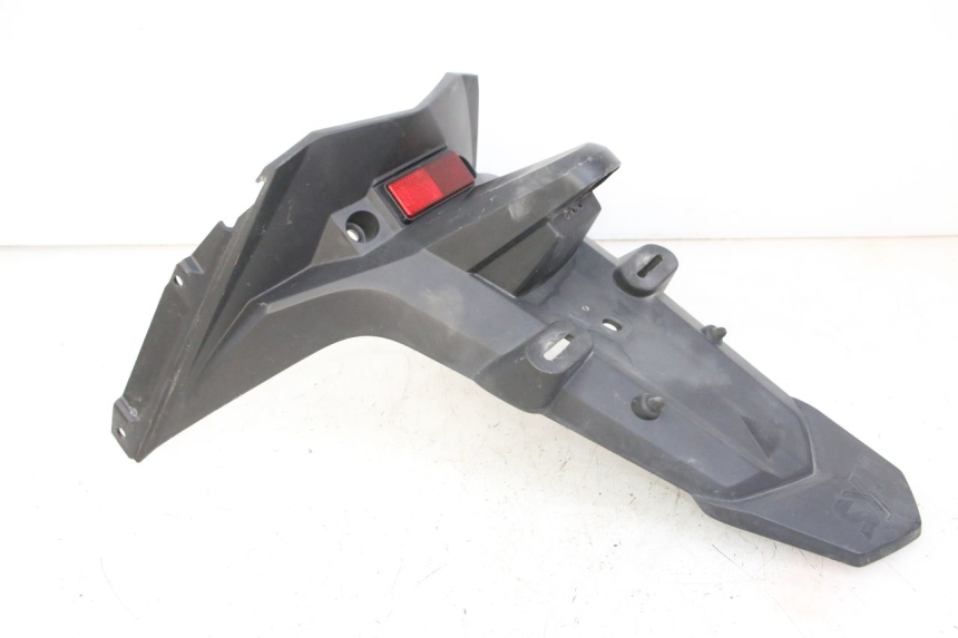 photo de BAVETTE ARRIERE SYM JOYMAX 125 (2010 - 2017) - Autre angle de vue