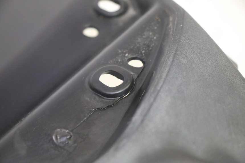 photo de BAVETTE ARRIERE PEUGEOT KISBEE 4T 50 (2018 - 2022) - Vue d’ensemble