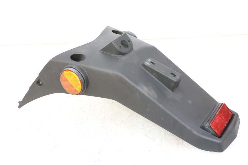 photo de BAVETTE ARRIERE KYMCO PEOPLE S 125 (2000 - 2008) - Vue d’ensemble