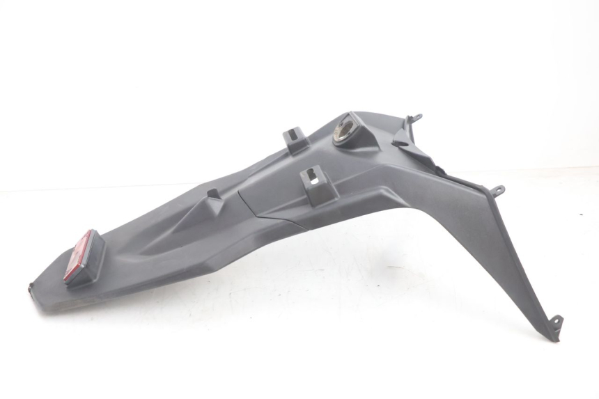 photo de BAVETTE ARRIERE KYMCO MOVIE S 125 (2009 - 2018) - Autre angle de vue