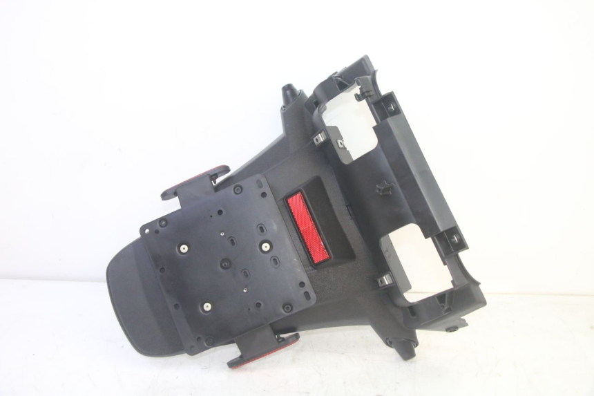 photo de BAVETTE ARRIERE PIAGGIO MP3 HPE 350 (2018 - 2020) - Autre angle de vue