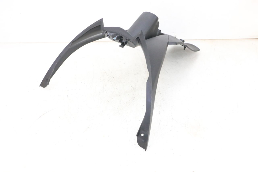 photo de BAVETTE ARRIERE PIAGGIO MP3 HPE 300 (2019 - 2026) - État de surface