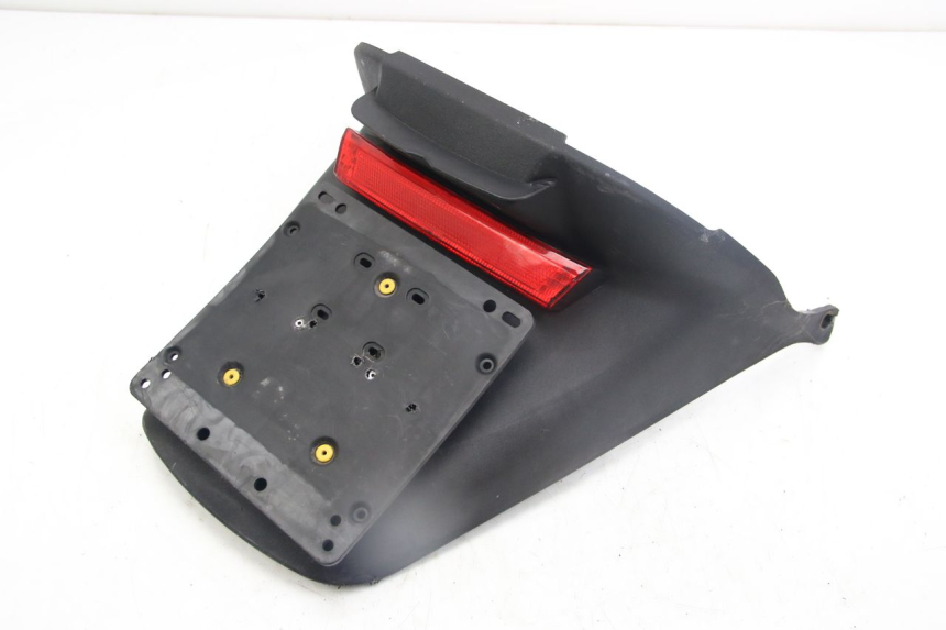 photo de BAVETTE ARRIERE PIAGGIO MP3 125 (2006 - 2014) - Vue principale