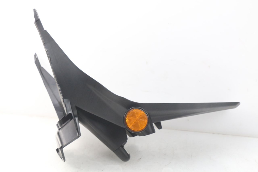 photo de BAVETTE ARRIERE MBK MW TRYPTIK 125 (2017 - 2022) - Gros plan technique