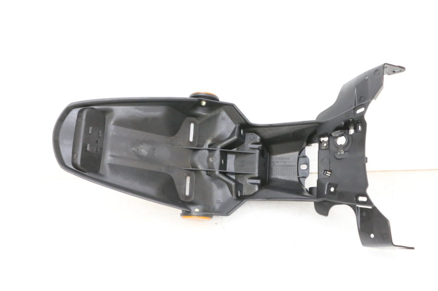 photo de BAVETTE ARRIERE YAMAHA NEO'S CORE 1 (2022 - 2026) - Détail de la pièce