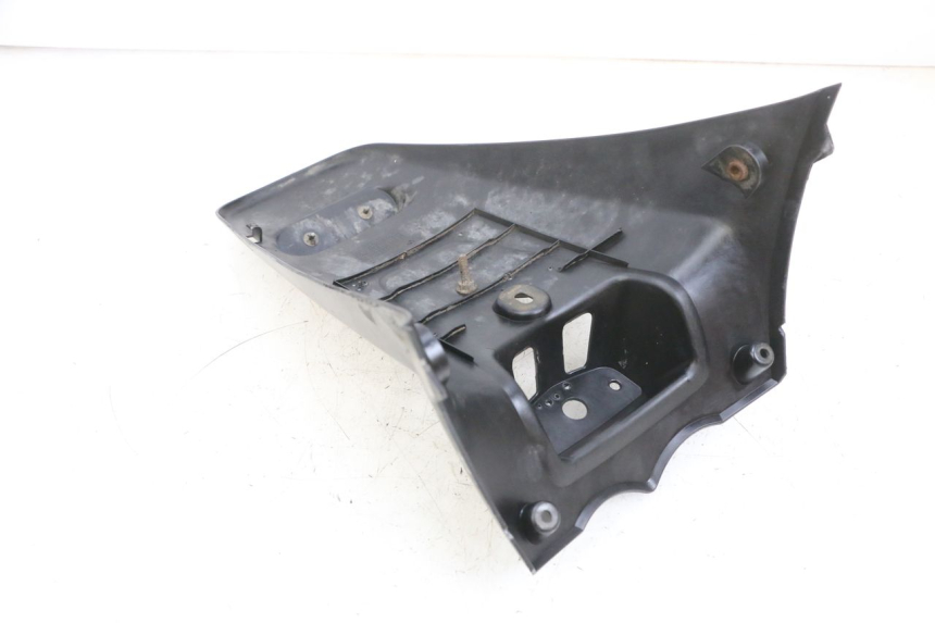 photo de BAVETTE ARRIERE YAMAHA NEOS NEO'S 4T 50 (2008 - 2016) - Gros plan technique