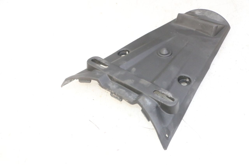 photo de BAVETTE ARRIERE KYMCO LIKE 4T 50 (2019 - 2025) - Zoom état d’usage