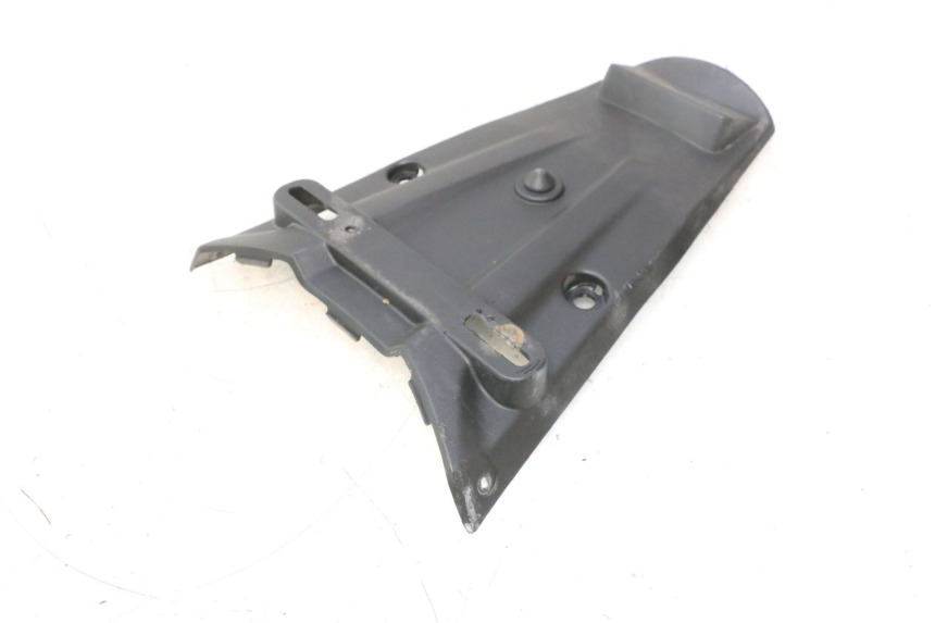 photo de BAVETTE ARRIERE KYMCO LIKE 4T 50 (2019 - 2025) - Zoom état d’usage