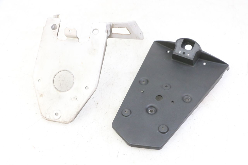 photo de BAVETTE ARRIERE GILERA NEXUS 125 (2009 - 2013) - Vue principale