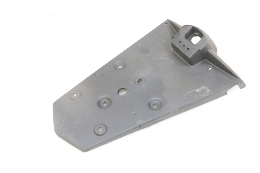 photo de BAVETTE ARRIERE GILERA NEXUS 125 (2009 - 2013) - Gros plan technique