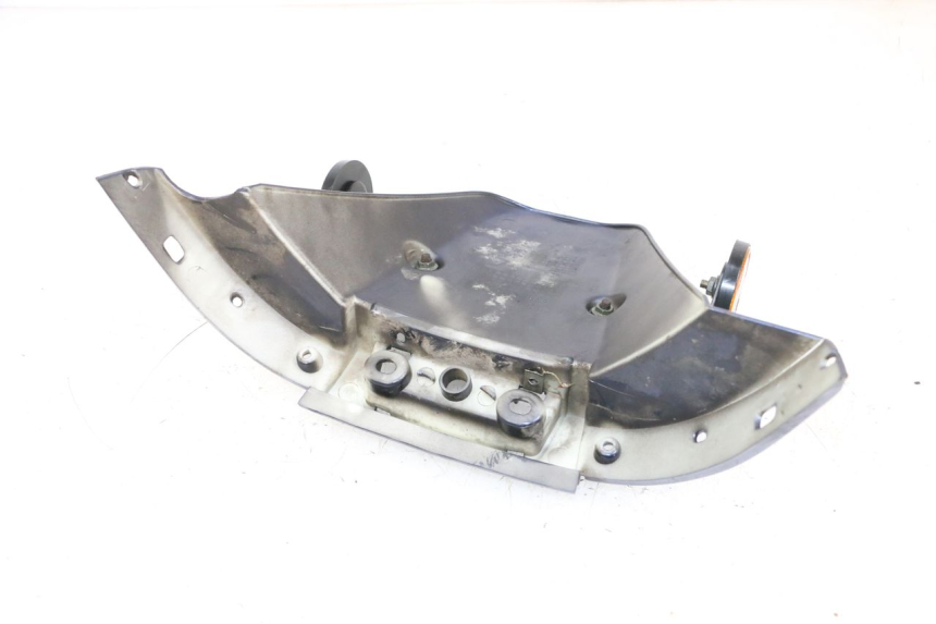 photo de BAVETTE ARRIERE JM MOTORS OLDIES GT 4T 50 (2018 - 2025) - Gros plan technique