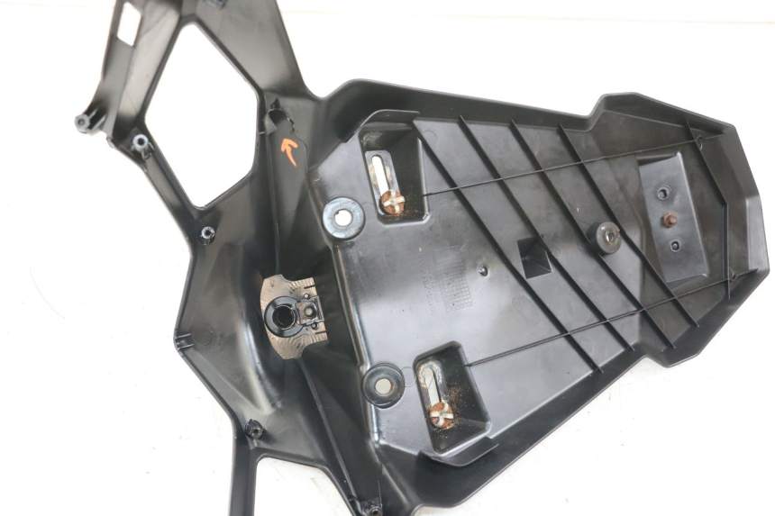 photo de BAVETTE ARRIERE SYM ORBIT III 3 4T 50 (2018 - 2021) - Détail de la pièce