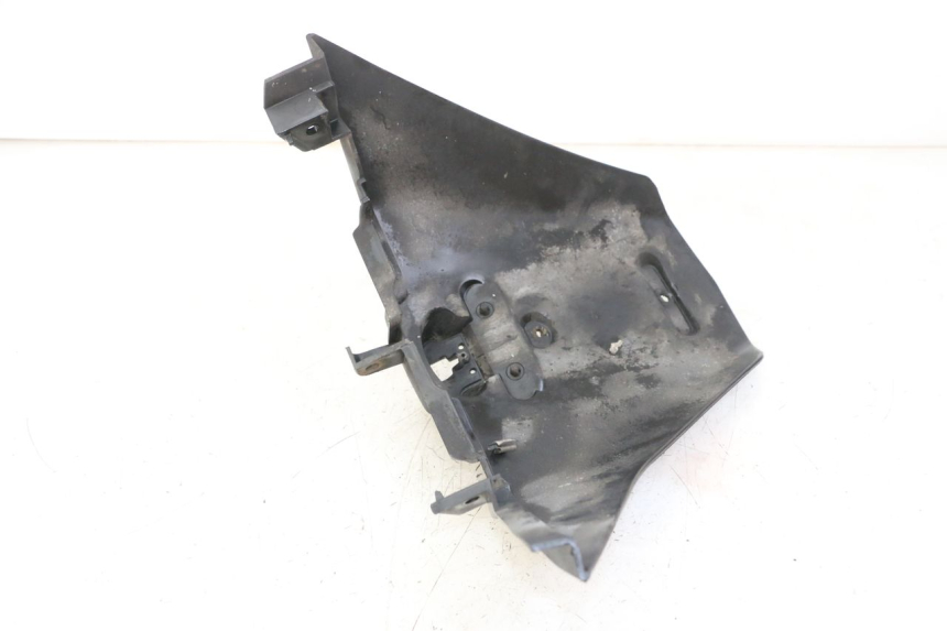 photo de BAVETTE ARRIERE PEUGEOT SATELIS 125 (2010 - 2012) - Détail de la pièce