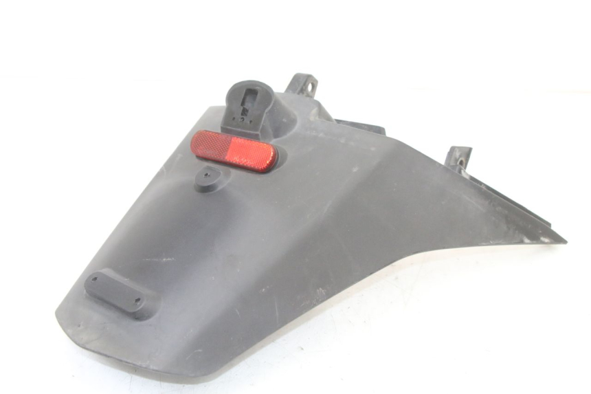 photo de BAVETTE ARRIERE PEUGEOT SATELIS 125 (2013 - 2018) - Autre angle de vue