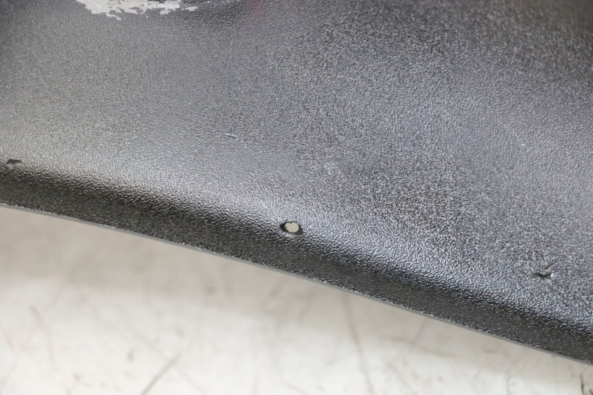 photo de BAVETTE ARRIERE PIAGGIO BEVERLY 125 (1998 - 2005) - Gros plan technique