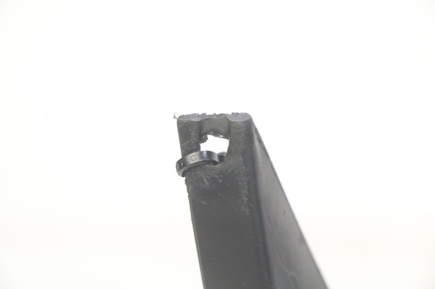 photo de BAVETTE ARRIERE RIDE RACE 2T 50 (2012 - 2017) - Gros plan technique