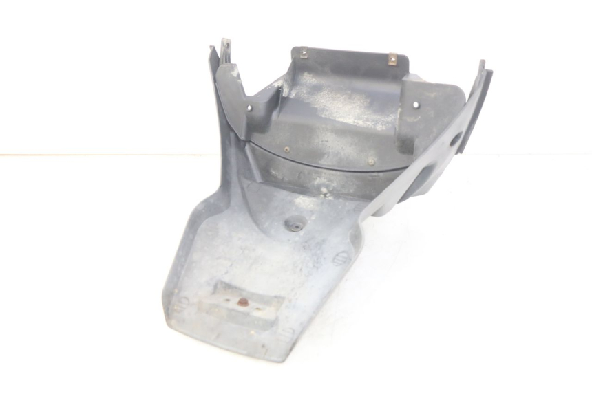 photo de BAVETTE ARRIERE DAELIM S3 125 (2010 - 2017) - Détail de la pièce