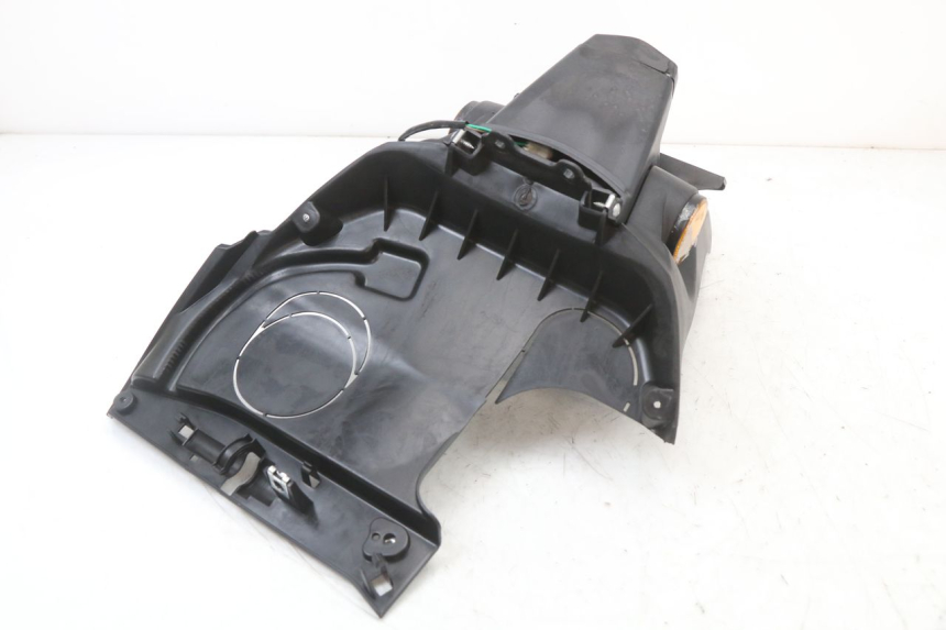 photo de BAVETTE ARRIERE JM MOTORS SANTANA 50 (2014 - 2023) - Points de fixation