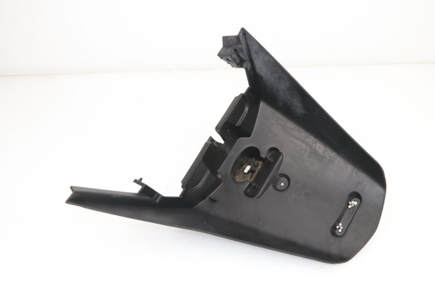 photo de BAVETTE ARRIERE PEUGEOT SATELIS COMPRESSOR K15 125 (2006 - 2009) - Détail de la pièce