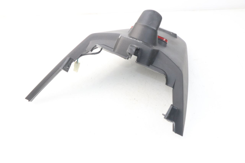 photo de BAVETTE ARRIERE PEUGEOT SATELIS 300 (2012 - 2015) - Détail de la pièce