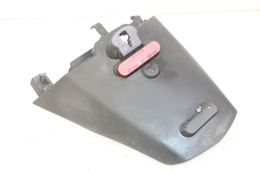 photo de BAVETTE ARRIERE PEUGEOT SATELIS 125 (2013 - 2018) - Autre angle de vue