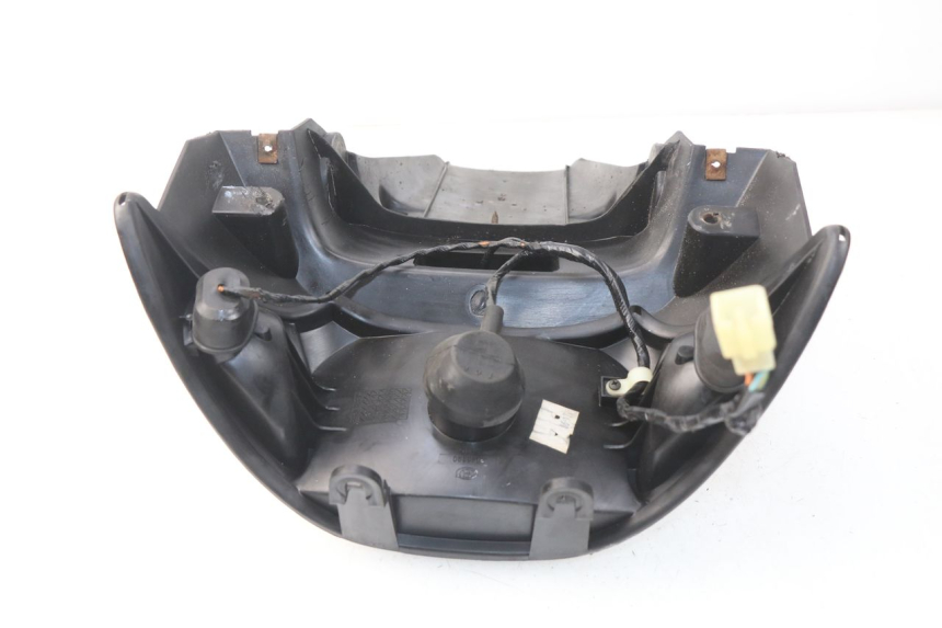 photo de BAVETTE ARRIERE HONDA SJ BALI 50 (1996 - 1999) - Gros plan technique