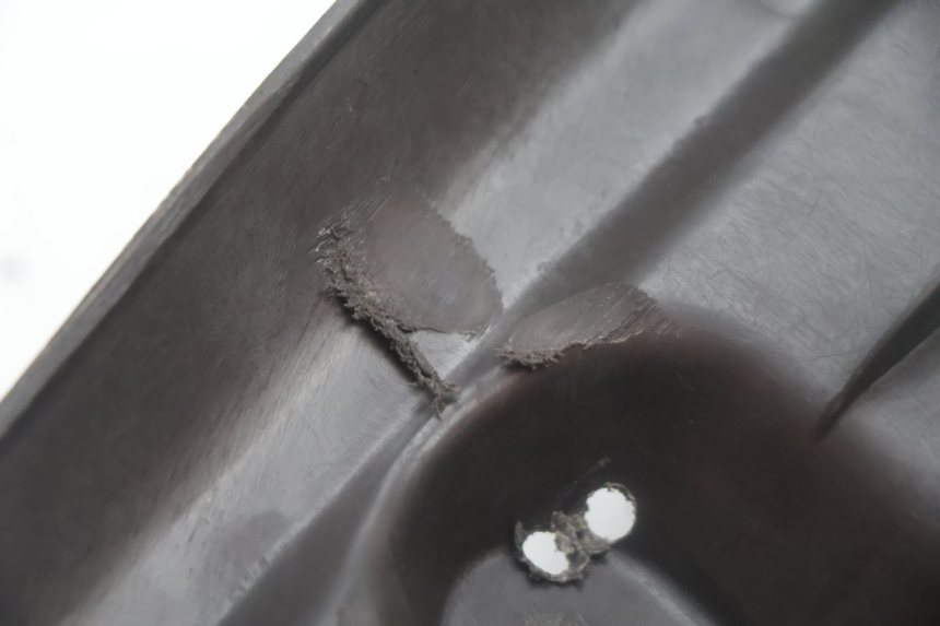 photo de BAVETTE ARRIERE YAMAHA SLIDER 50 (1999 - 2004) - Marquages et références