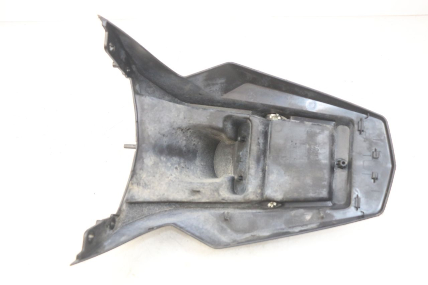 photo de BAVETTE ARRIERE PEUGEOT SPEEDFIGHT 3 AIR 50 (2009 - 2015) - Détail de la pièce