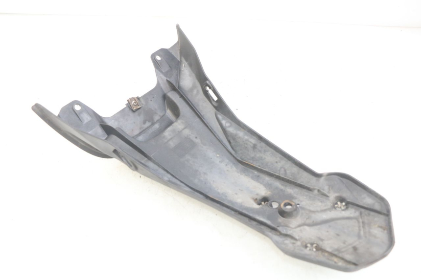 photo de BAVETTE ARRIERE APRILIA SR 2T 50 (2012 - 2017) - Détail de la pièce