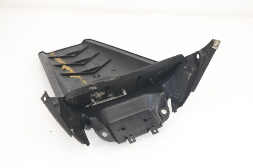 photo de BAVETTE ARRIERE PEUGEOT SUM UP 125 (2008 - 2013) - Détail de la pièce