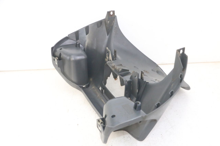 photo de BAVETTE ARRIERE PIAGGIO SUPER LX 125 (2000 - 2003) - Détail de la pièce