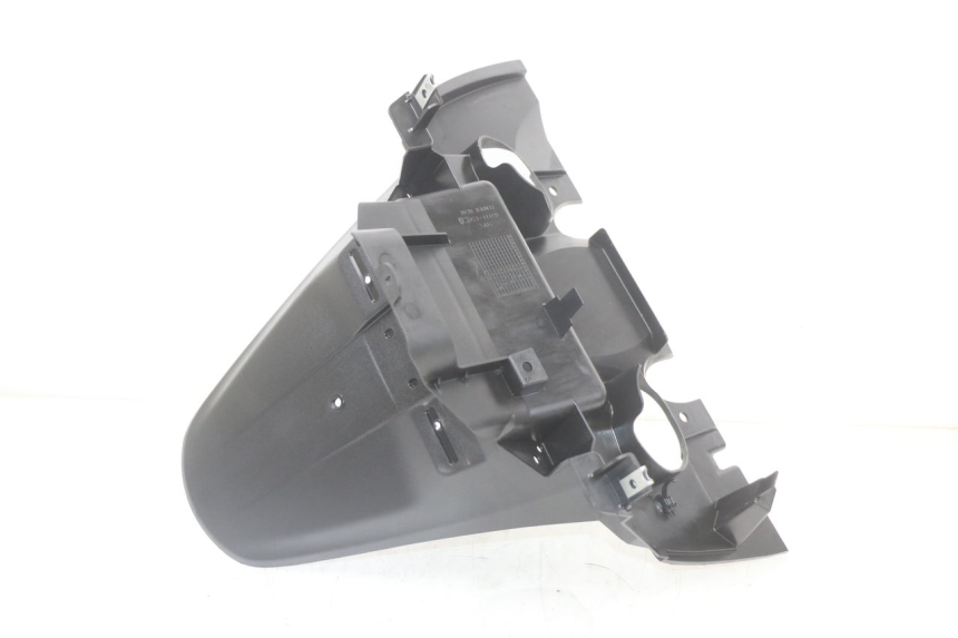 photo de BAVETTE ARRIERE SUZUKI BURGMAN 125 (2018 - 2021) - Autre angle de vue