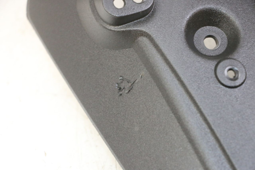 photo de BAVETTE ARRIERE APRILIA SXR 50 (2021 - 2023) - Autre angle de vue