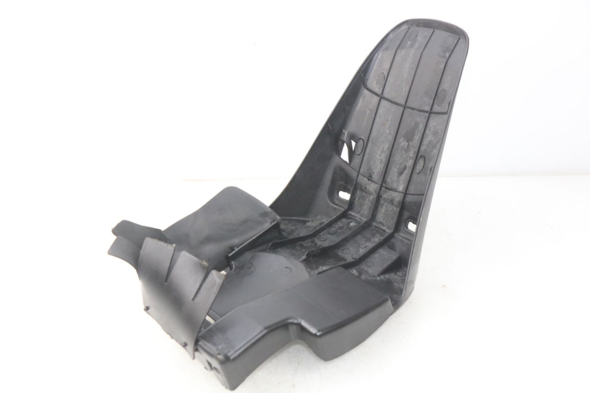 photo de BAVETTE ARRIERE BAOTIAN TRAVEL SPIRIT 50 (2010 - 2012) - Zoom état d’usage