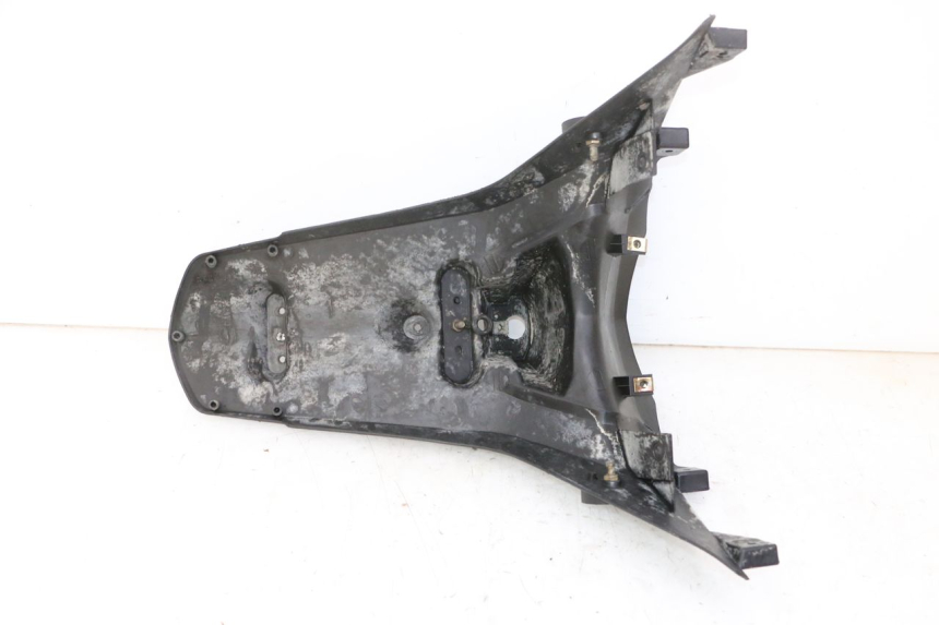 photo de BAVETTE ARRIERE PEUGEOT TWEET 4T 50 (2018 - 2022) - Détail de la pièce