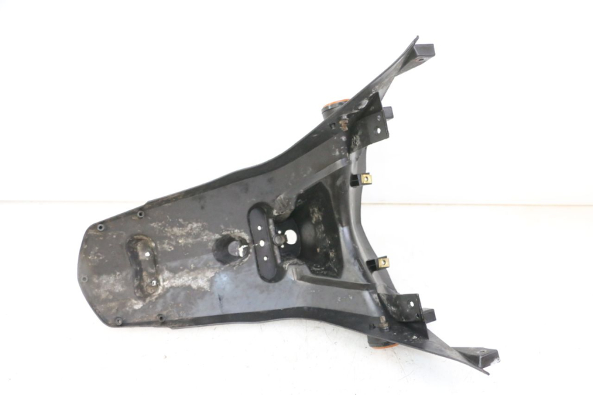 photo de BAVETTE ARRIERE PEUGEOT TWEET PRO CARGO 50 (2018 - 2022) - Zoom état d’usage