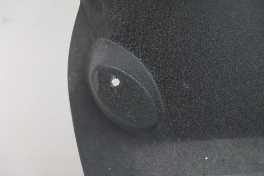 photo de BAVETTE ARRIERE PEUGEOT VIVACITY 50 (2004 - 2009) - Points de fixation